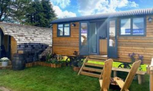 glamping pod outdoorsy living